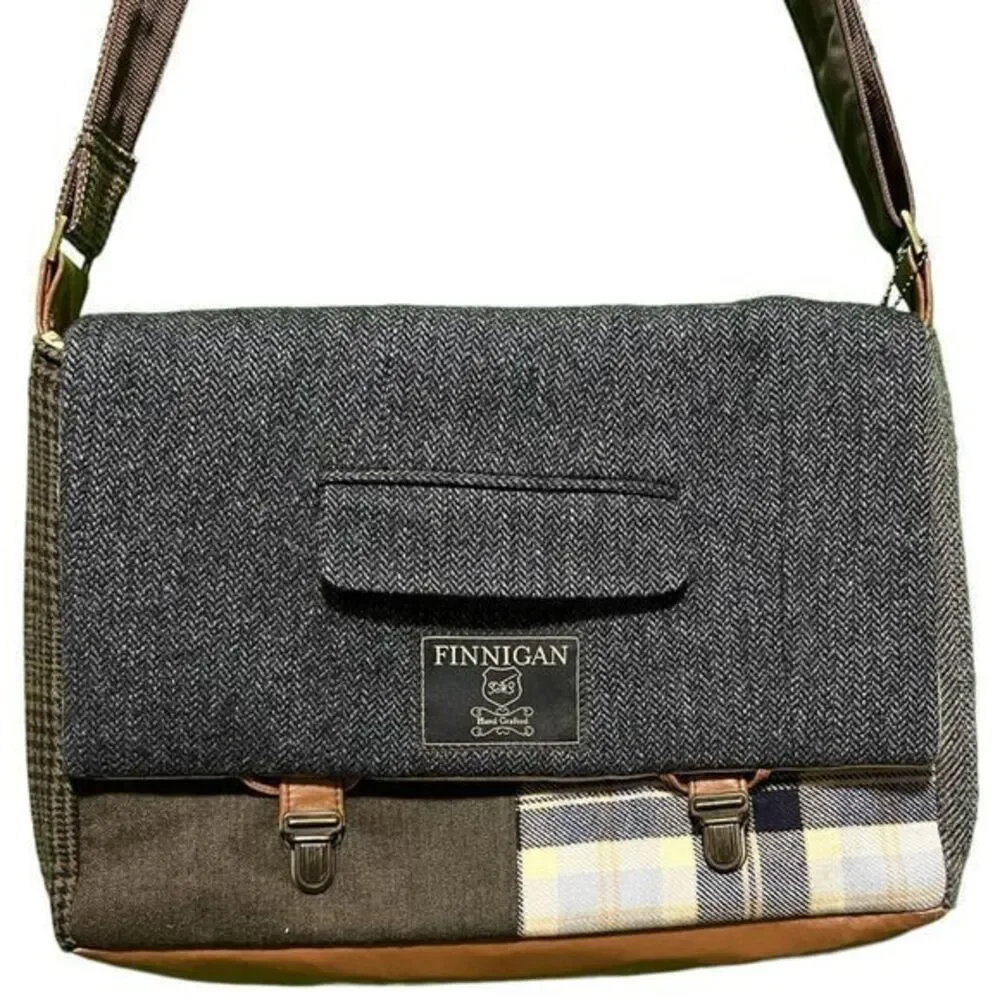 Finnigan‎ Sew Much Style Messenger Crossbody Bag Gray Blue Brown One Size